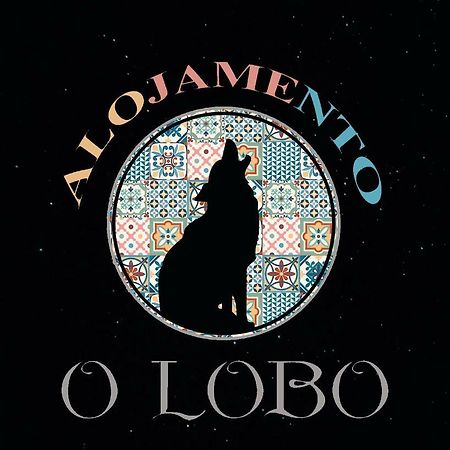 Отель O Lobo Орике Экстерьер фото
